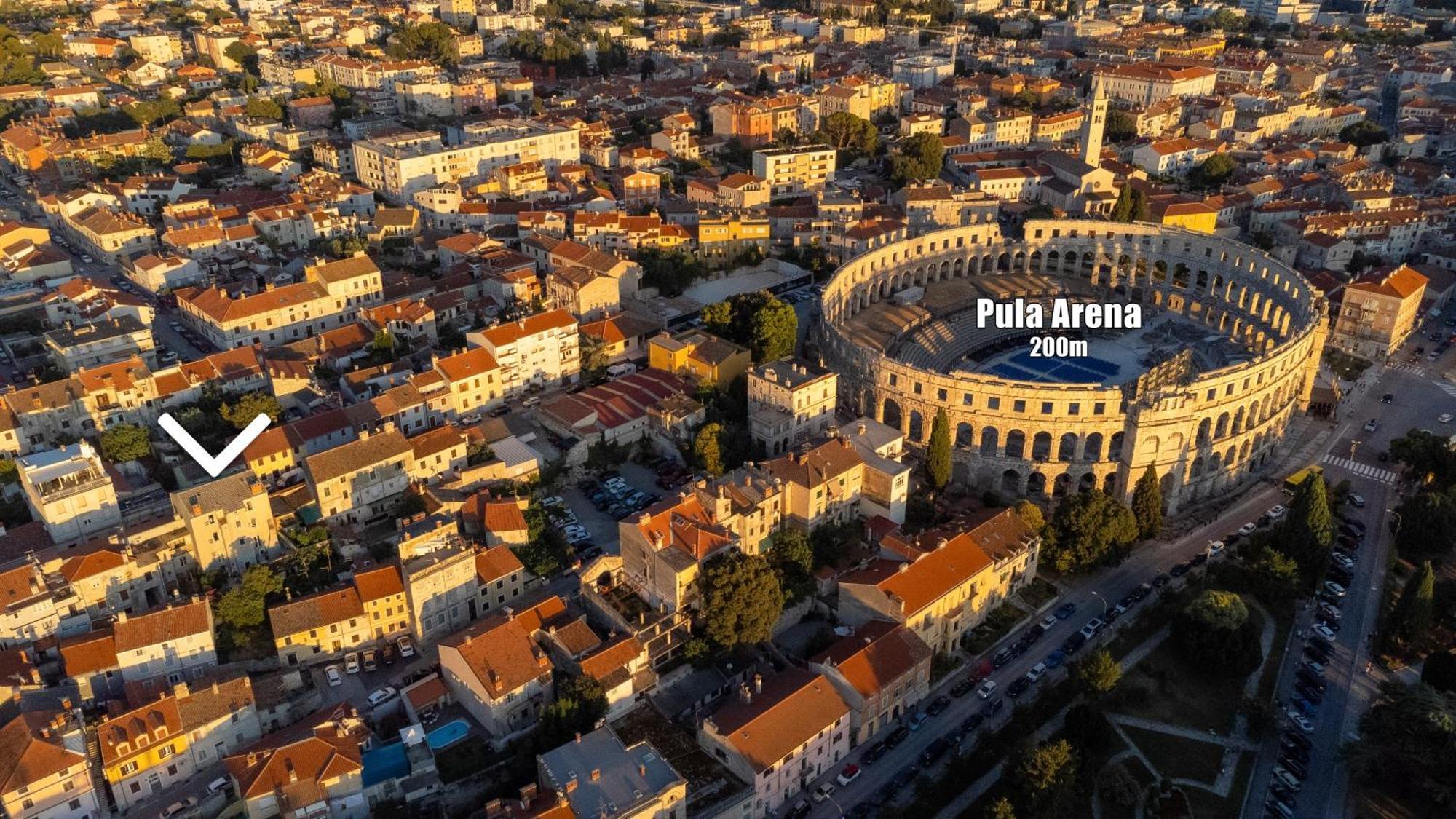 Captain Emo City Apartments Pula Exterior foto